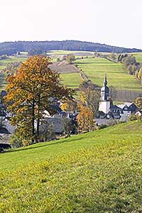 Kulturlandschaft bei Ebersdorf, Foto: Petra Brehm, zum Vergrößern - hier klicken, Foto: Thomas Rebhan